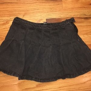 Black denim pleated skirt